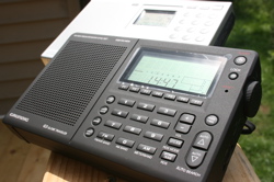 The Grundig G3 with Sony ICF-SW7600GR in background.