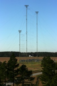 The giant slewable curtain antenna 