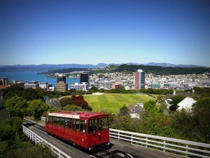 799px-Wellington_city_with_Cable_Car