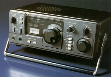 Kenwood R-1000 (Source: Universal Radio)