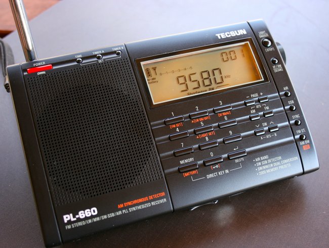 Distorted local FM audio on Brad's Tecsun PL-660 | The SWLing Post
