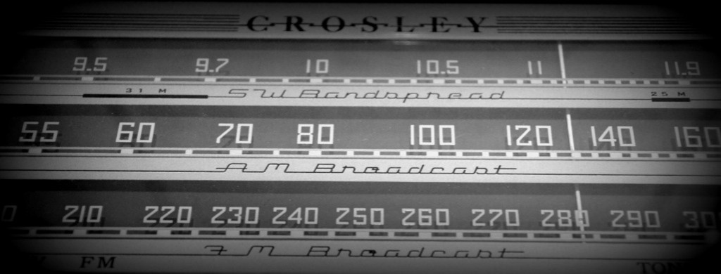 Crosley-Dial-BlackAndWhite