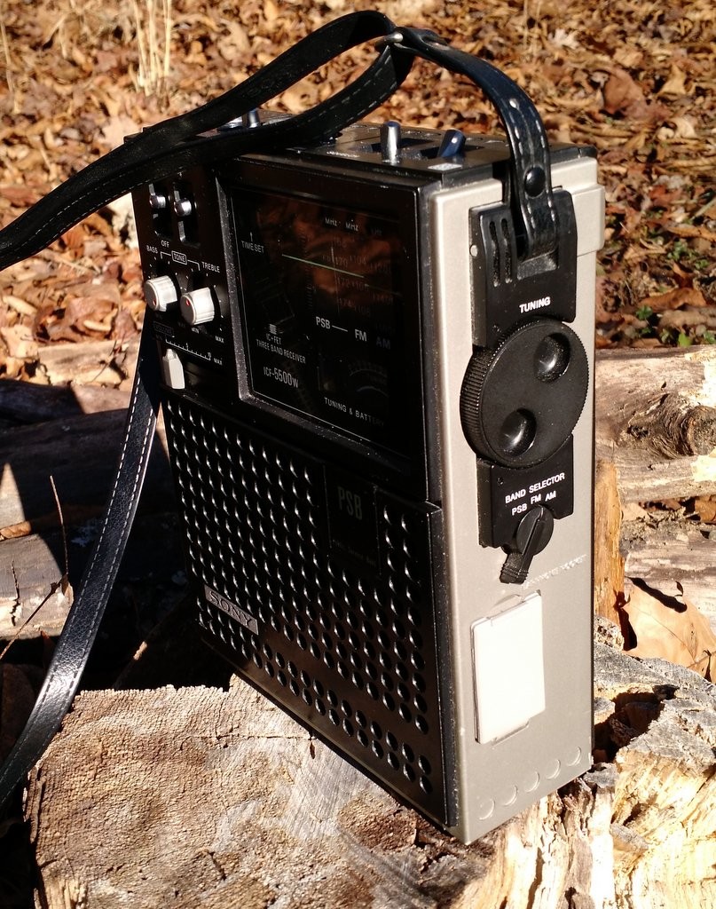 Best solution to restore a vintage plastic radio chassis? The SWLing Post