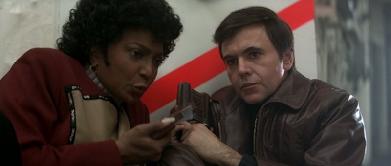 Chekov-Uhura-Star-Trek-IV