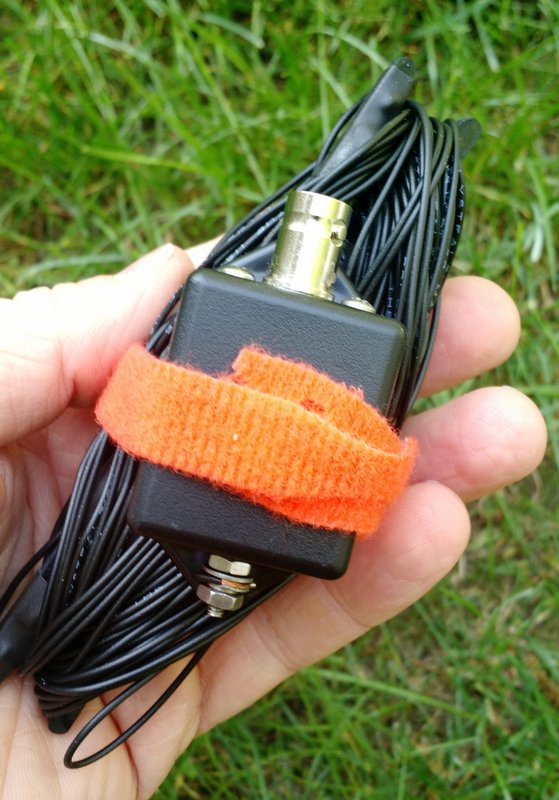 The EFT Trail-Friendly antenna is incredibly compact and quite easy to deploy.