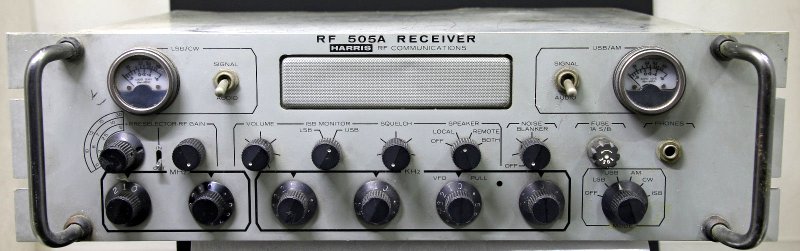 Nick acquires a Harris RF 505A receiver | The SWLing Post