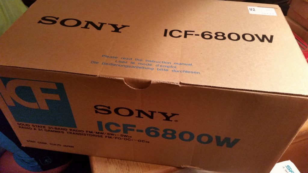 sony_icf-6800w-box