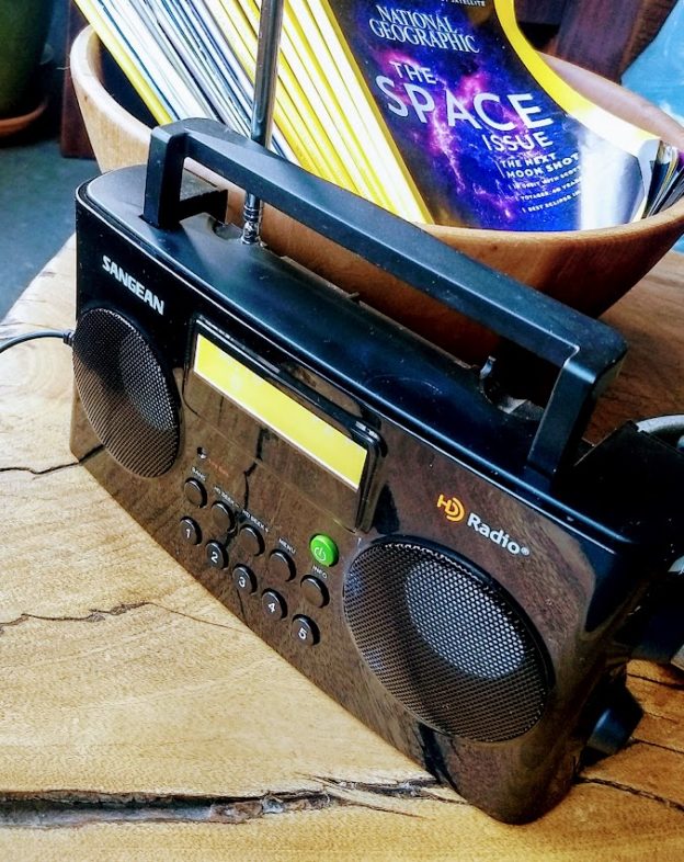 A review of the Sangean HDR16 AM/FM HD Radio The SWLing Post