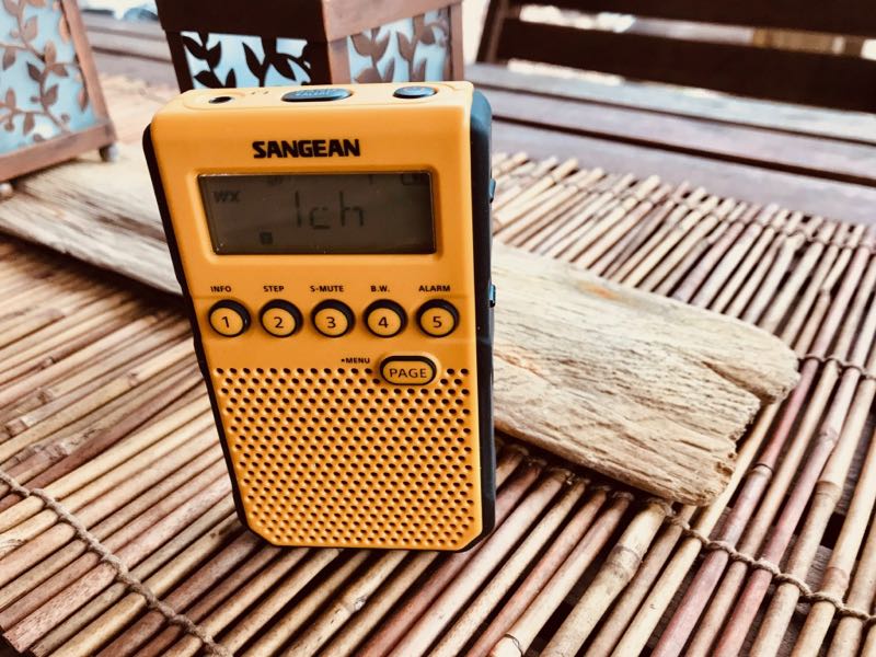 Sangean DT-800 AM/FM/Weather Pocket Radio