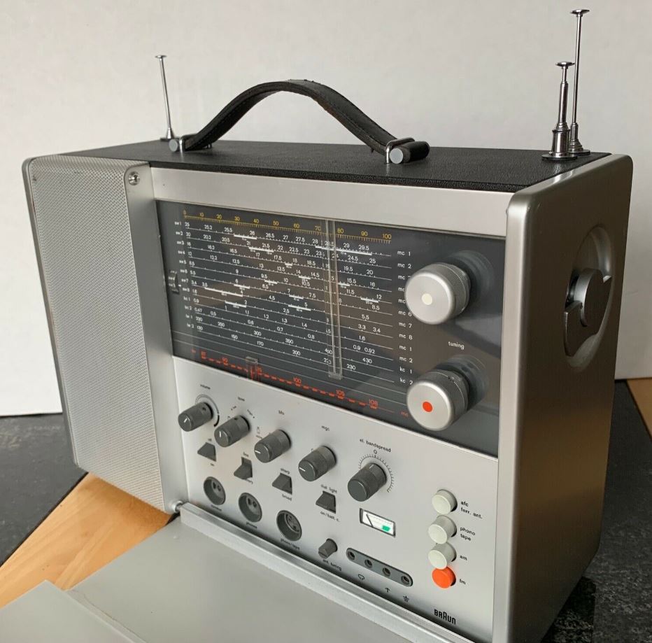 eBay Find: The Dieter Rams Braun T1000CD | The SWLing Post