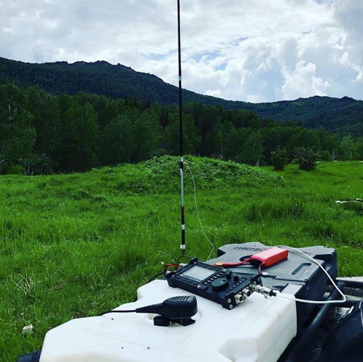 The lab599 Discovery TX500 ruggedized portable QRP transceiver The