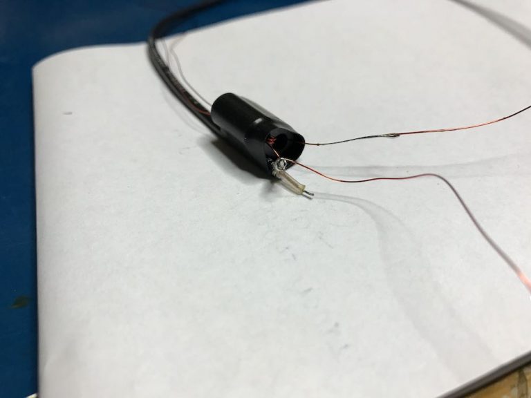 DIY: How to build a Noise-Cancelling Passive Loop (NCPL) antenna | The ...