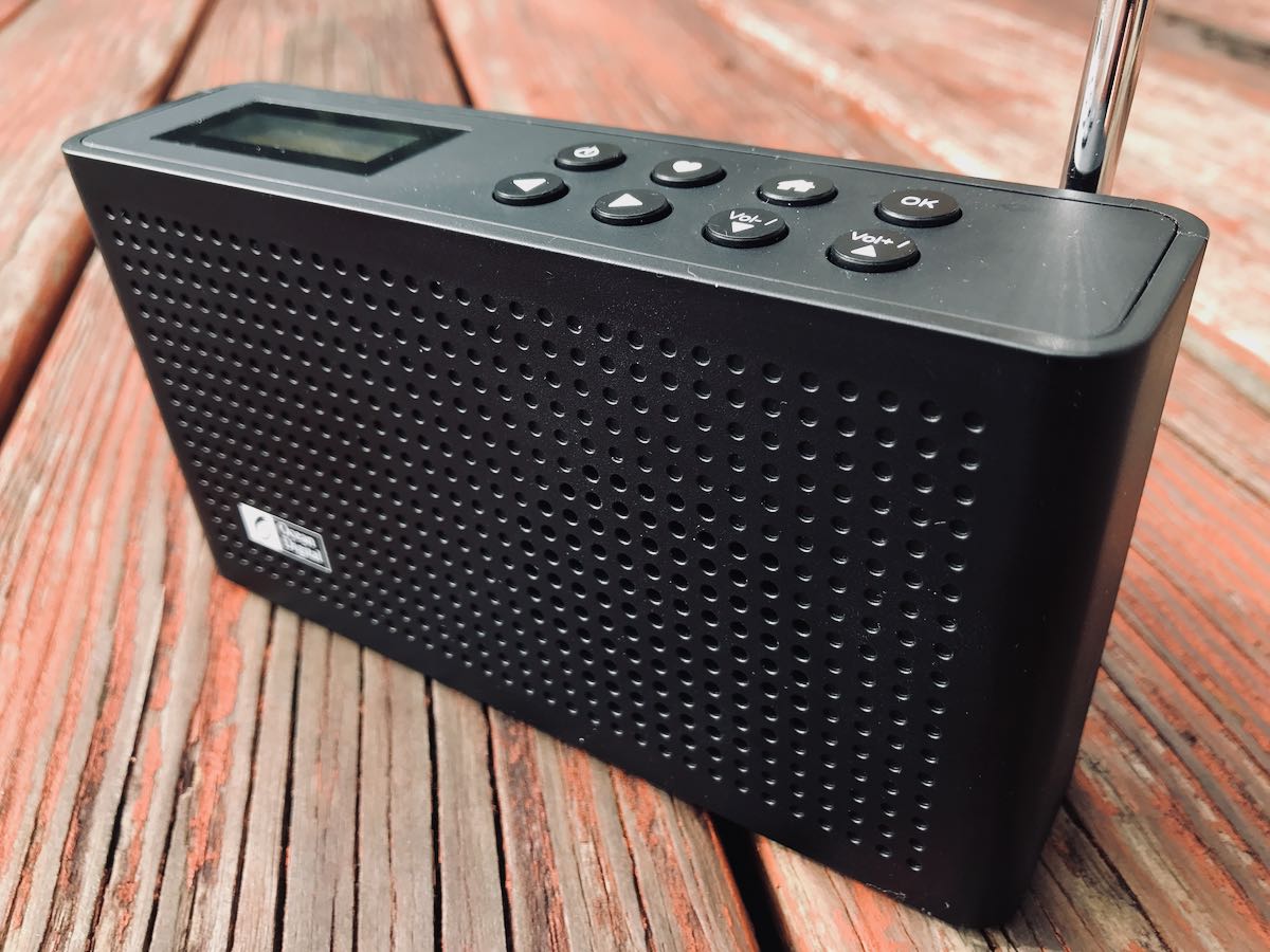 A review of the Ocean Digital WR-26 FM, DAB, Internet and Bluetooth radio