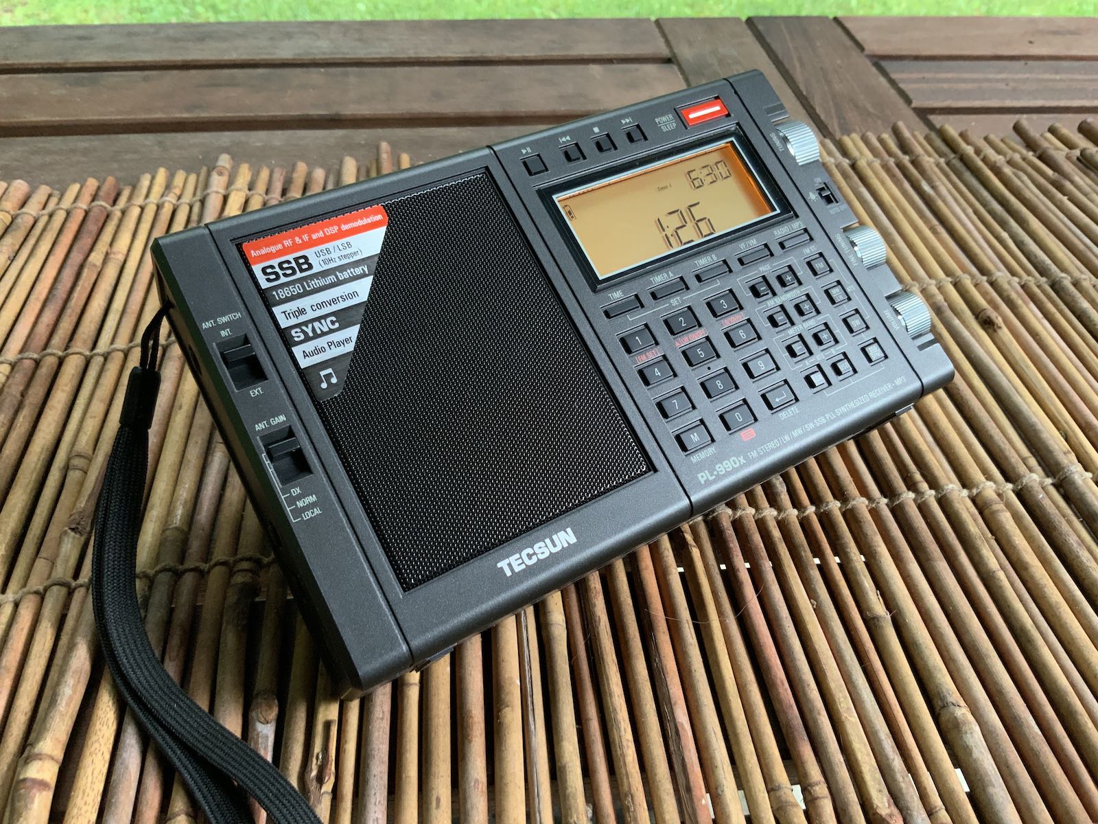 Tecsun PL-990x vs. PL-880: Comparing SSB audio characteristics and pre