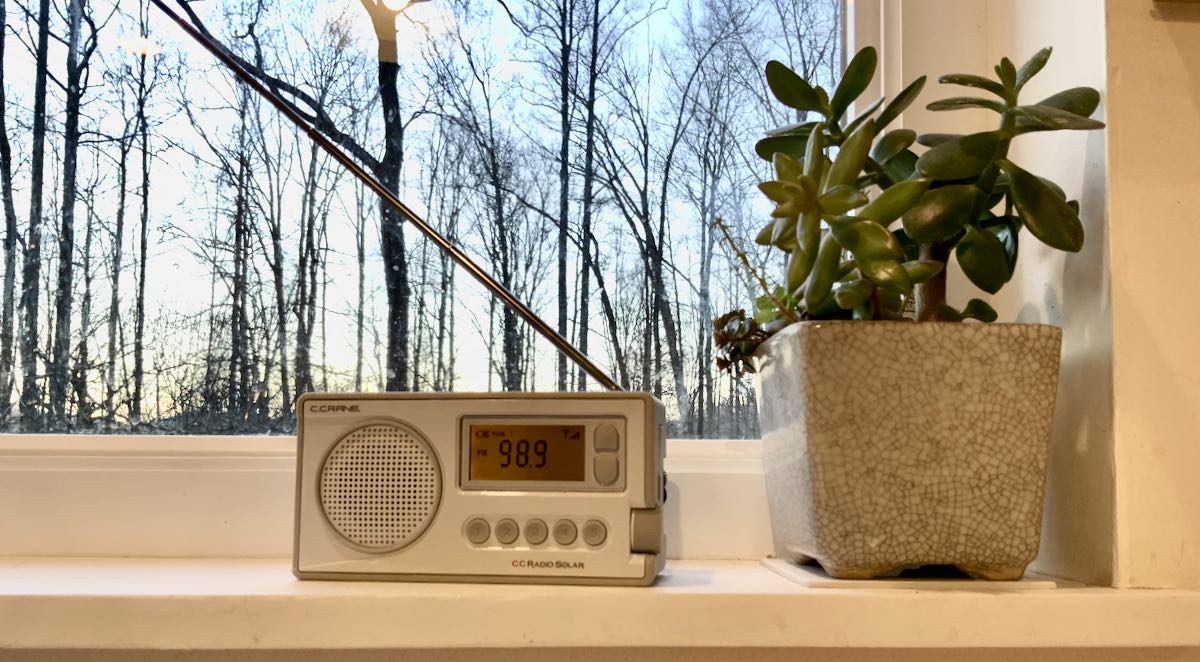 Hands-on Review: CCRadio Solar - THE ONE EMERGENCY RADIO YOU'LL BE