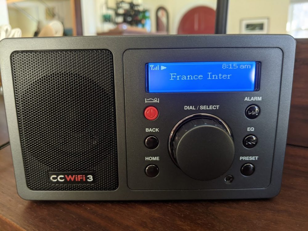 Reviewing a pilot C.Crane CC Wifi 3 and taking a closer look at radio  station aggregators