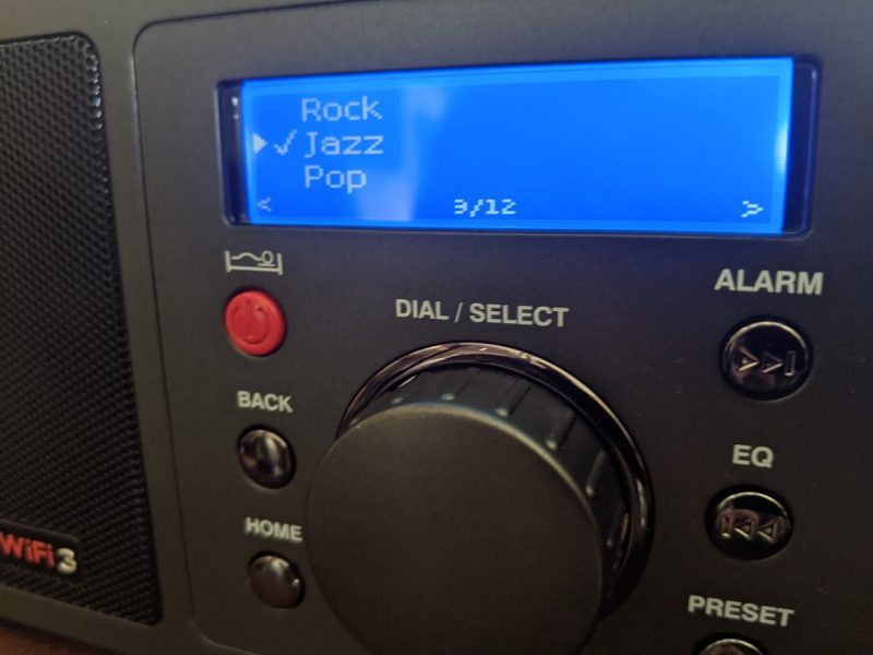 Reviewing a pilot C.Crane CC Wifi 3 and taking a closer look at radio  station aggregators
