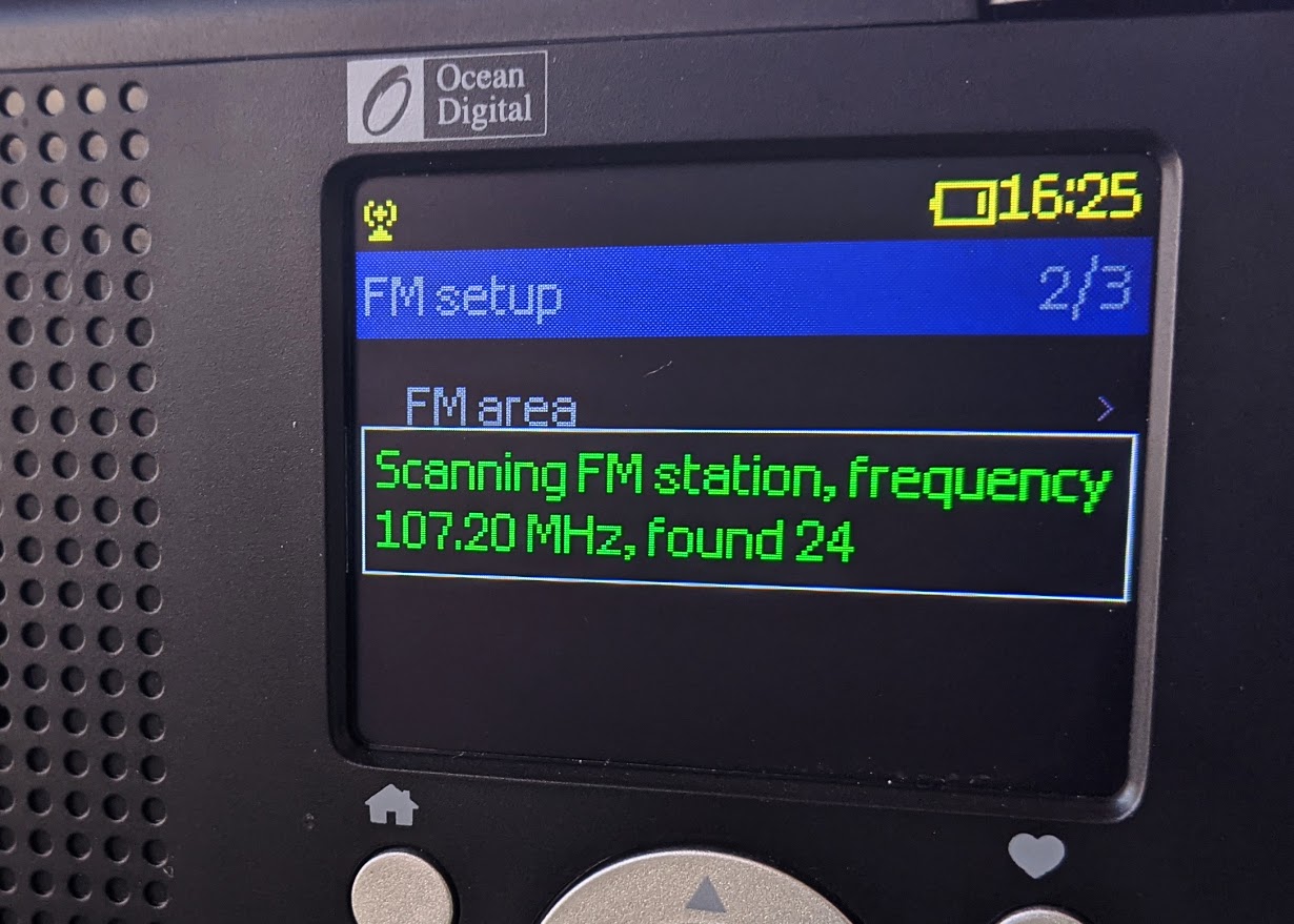  Ocean Digital WR-23D Portable FM Internet Radio 2.4” Color LCD  Built-in Battery Wi-Fi Bluetooth UPnP & DLNA Player (Black) : Electronics