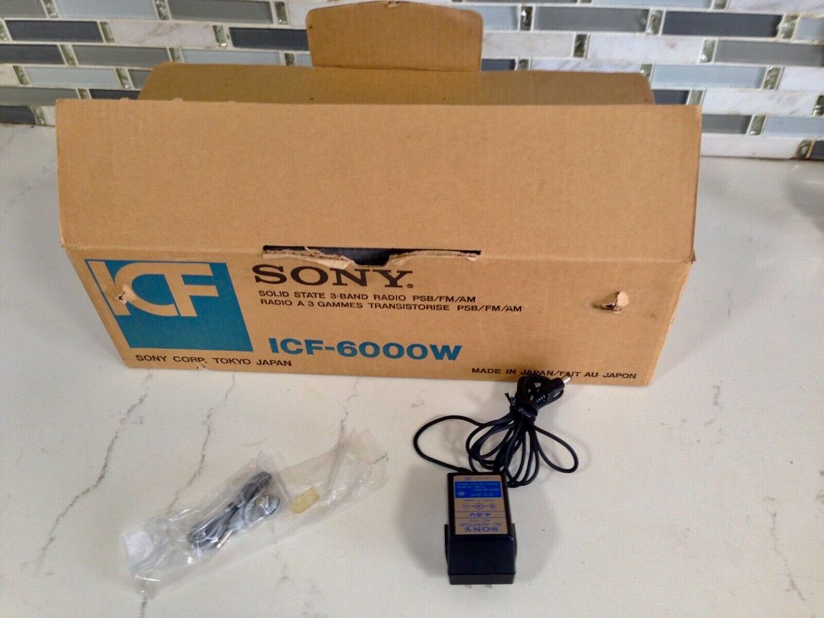 eBay Find: A “near mint” Sony ICF-6000W PSB/FM/AM band receiver