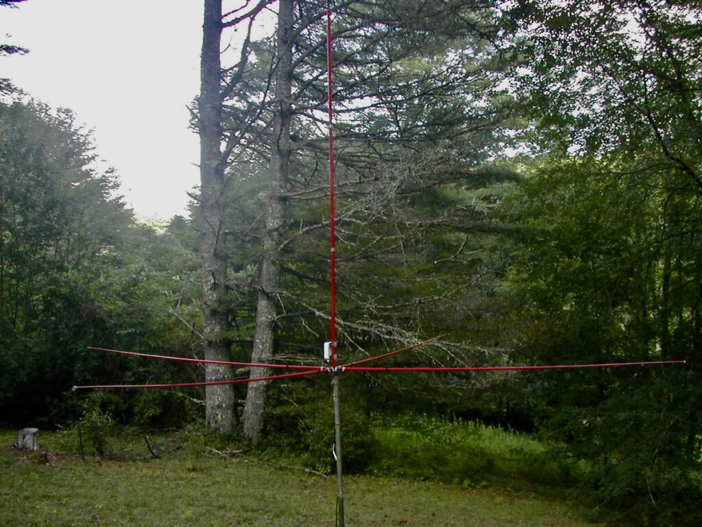 Swling Post Dale Recomends the Aziloop DF-72 Antenna System | The SWLing Post