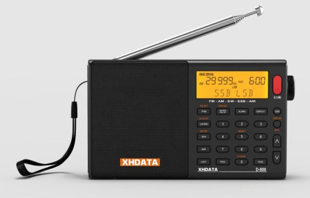 XHDATA D-808 Radio